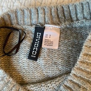 Grey Cropped sweater